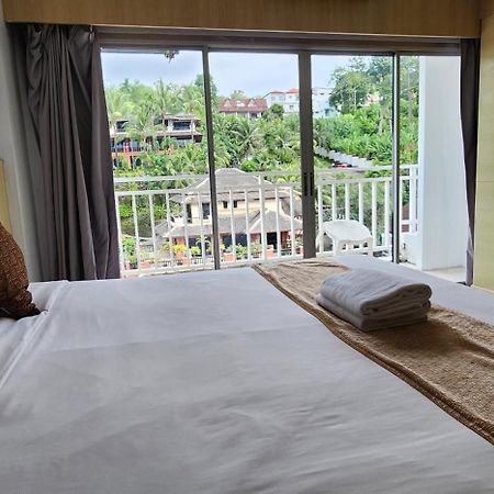 Eden Park Hotel Patong Buitenkant foto